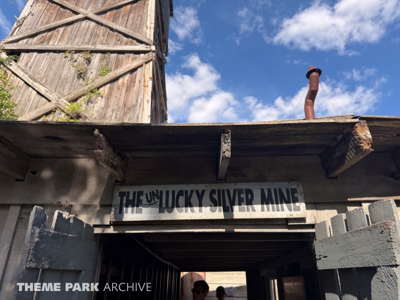 Flooded Mine at Silver Dollar City