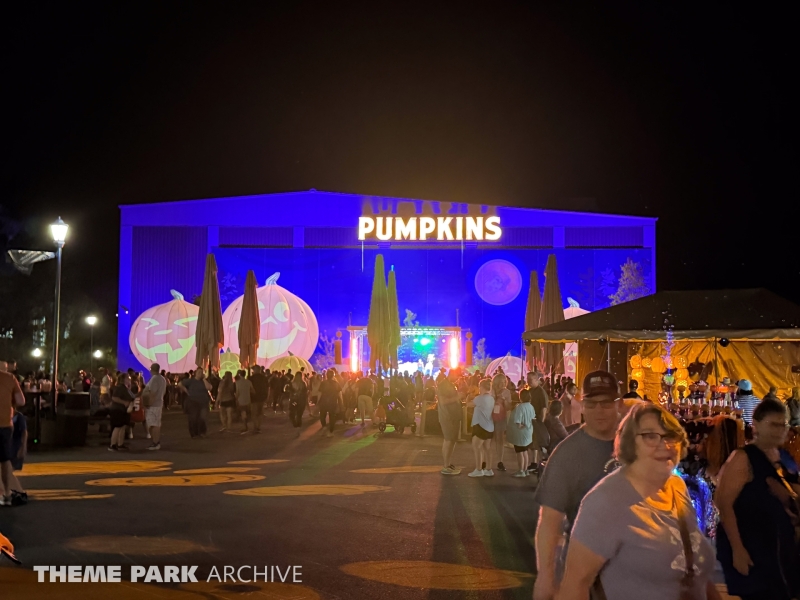 The Plaza at Silver Dollar City