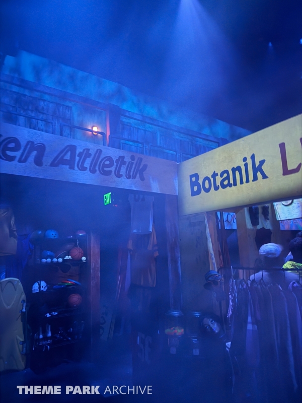 The Exorcist at Universal Horror Unleashed