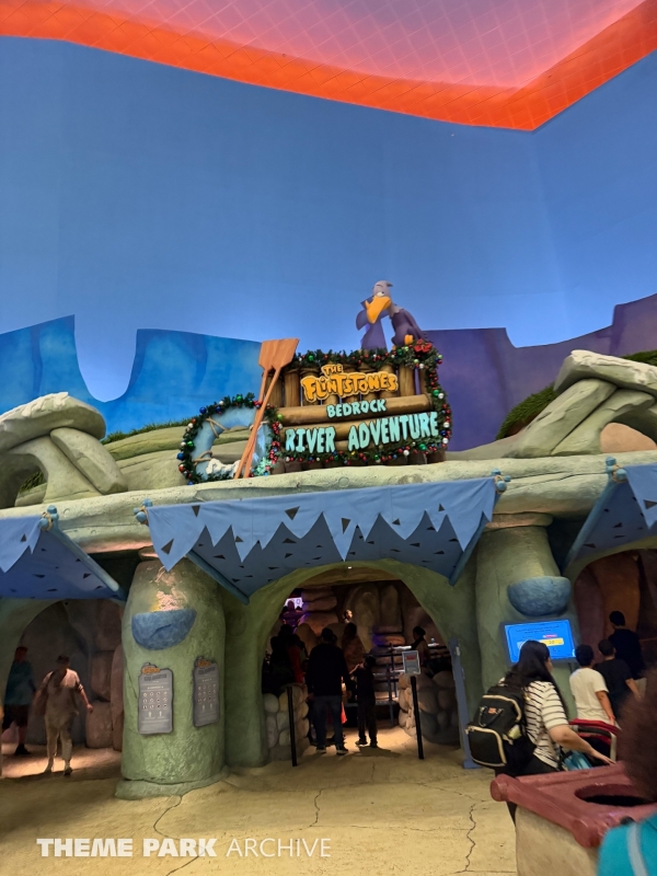 THE FLINTSTONES Bedrock River Adventure at Warner Bros. World Abu Dhabi