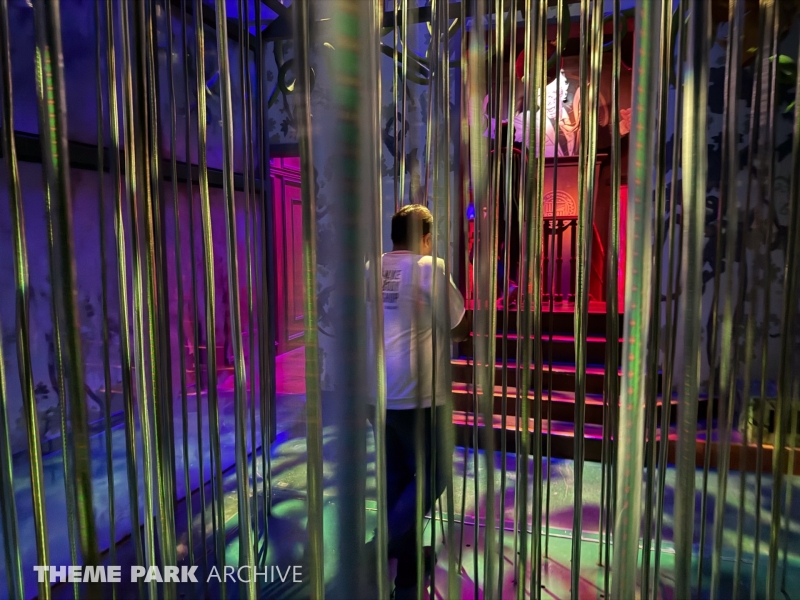 THE JOKER Funhouse at Warner Bros. World Abu Dhabi