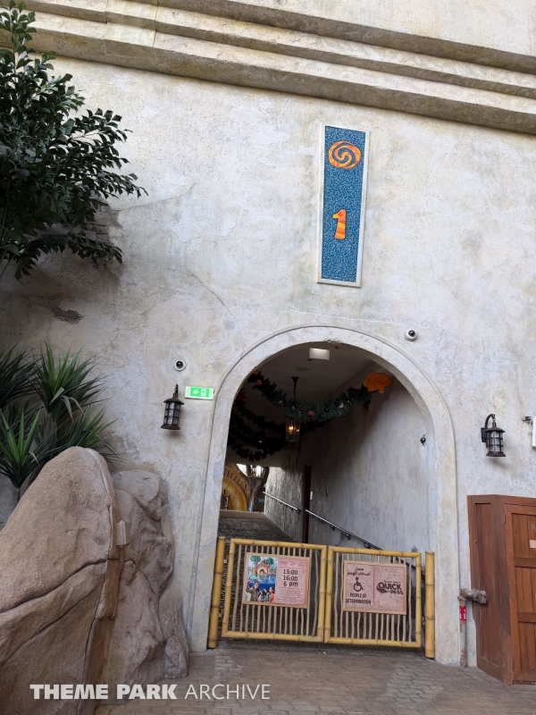 Tropical Ocean at SeaWorld Yas Island