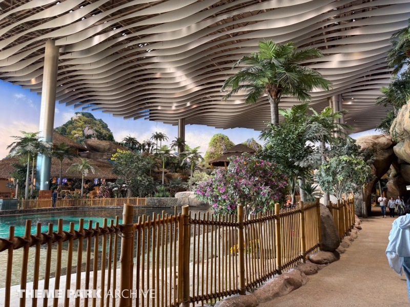 Tropical Ocean at SeaWorld Yas Island