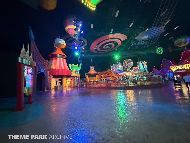 Penguin Air at Motiongate Dubai