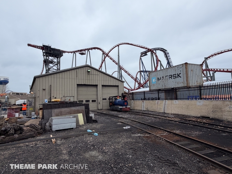 CP & LE Railroad at Cedar Point