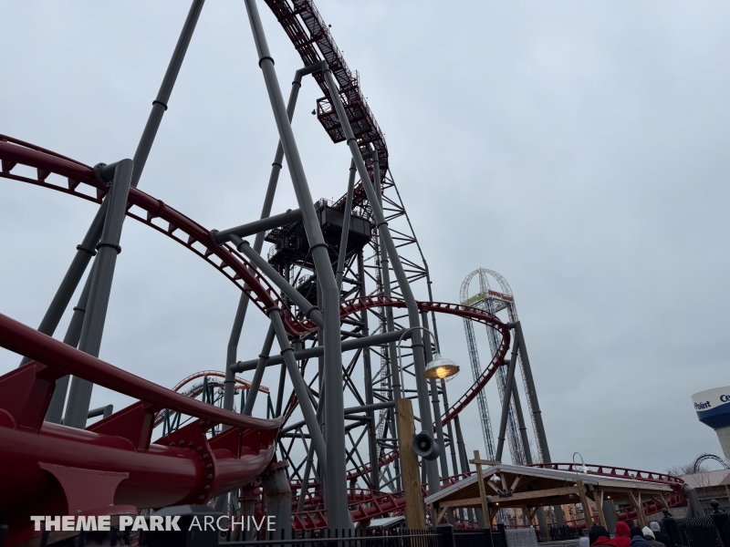 Siren's Curse at Cedar Point
