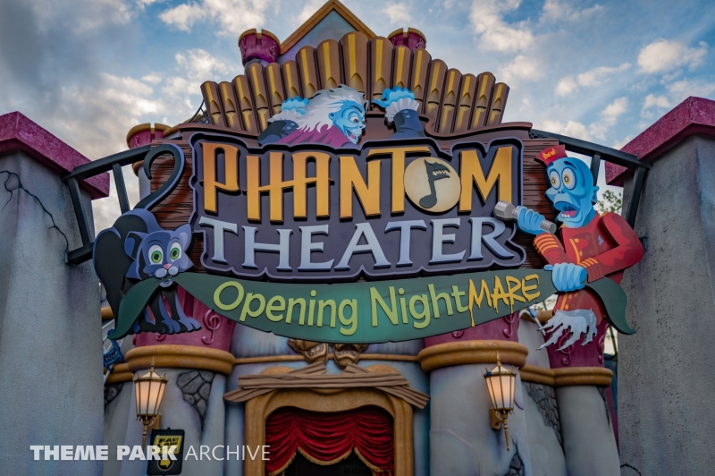 Phantom Theater: Opening Nightmare at Kings Island