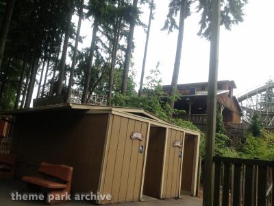 Wild Waves Theme Park