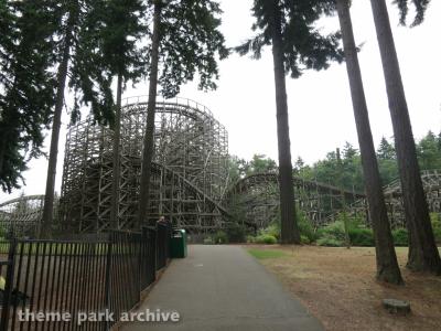 Wild Waves Theme Park