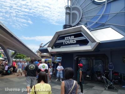 Star Tours The Adventures Continue