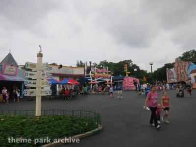 Six Flags Over Texas