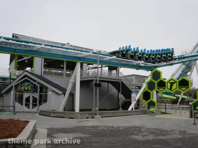 Fury 325