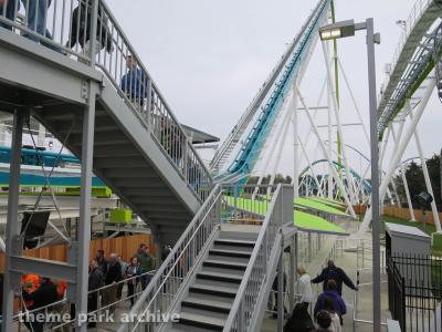 Fury 325