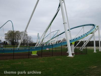 Fury 325