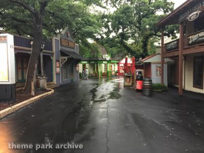 Six Flags Over Texas