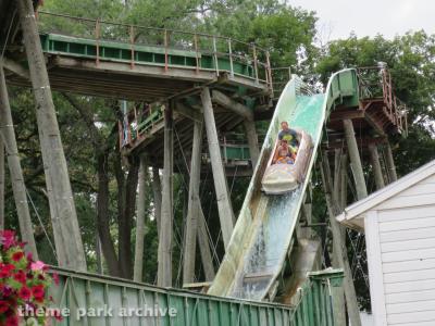 Boji Falls Log Ride