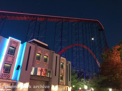 Six Flags New England