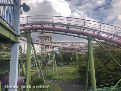 Loop Coaster MOMOnGA