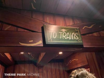 Mickey & Minnie's Runaway Railway