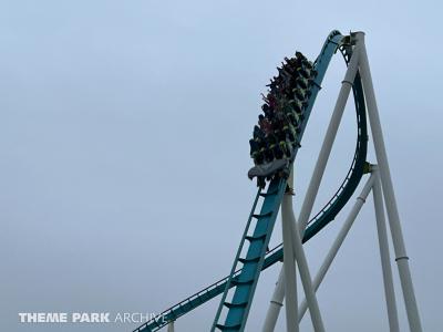 Fury 325