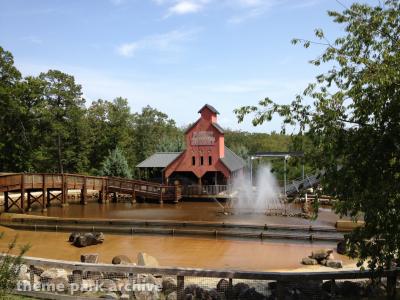 Magic Springs & Crystal Falls