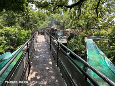 Six Flags Over Texas