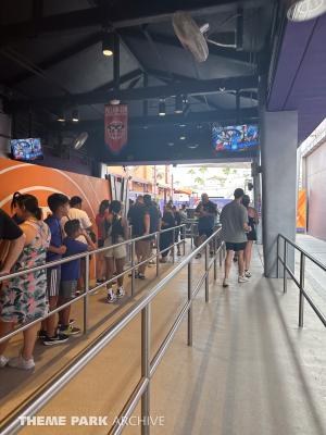 Villain Con Minion Blast