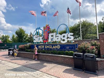 Six Flags New England