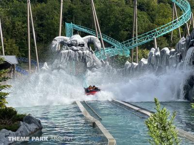 We ride a Krampus themed water coaster