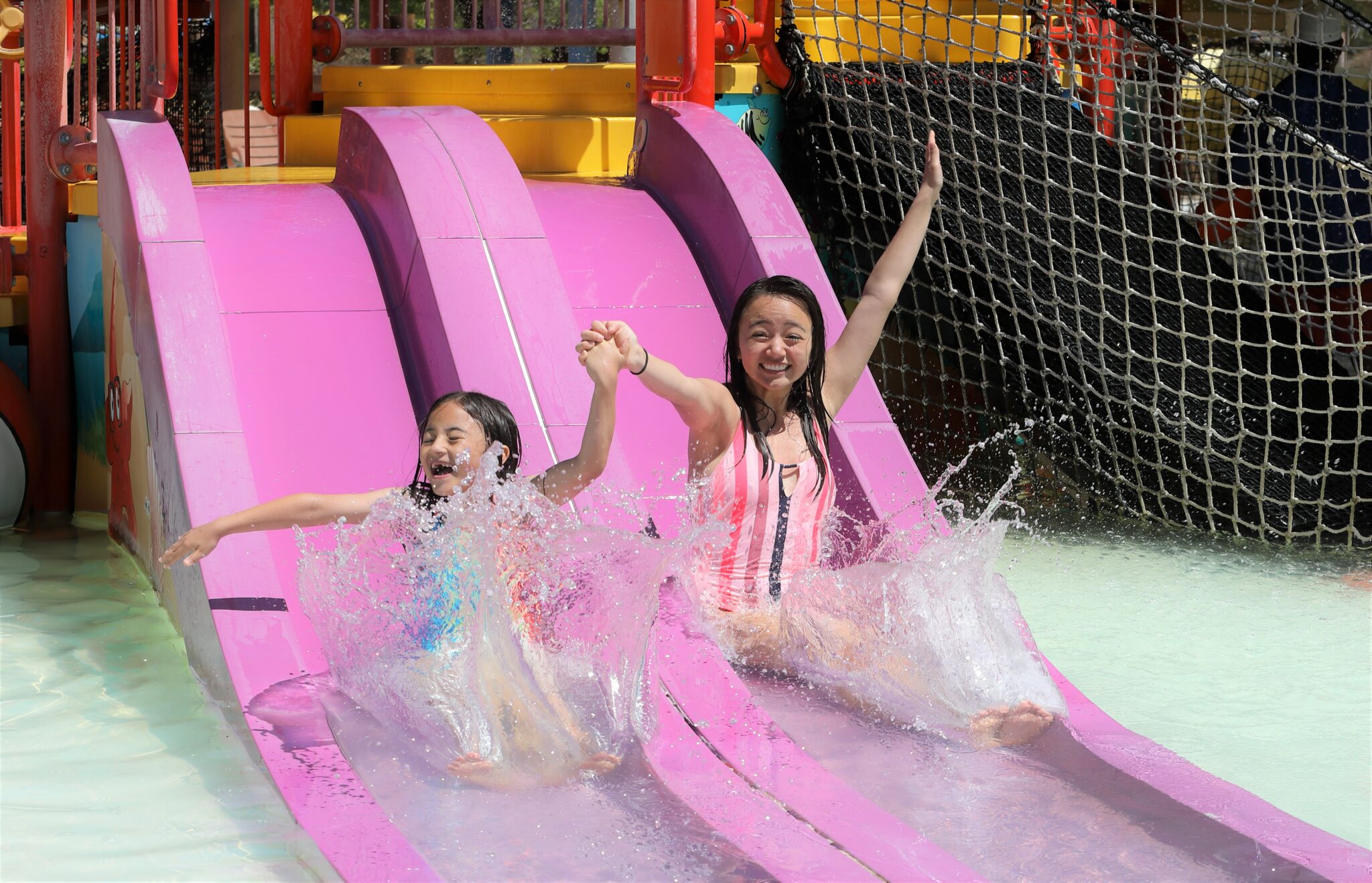 Six Flags Hurricane Harbor Splashes Into Summer 2022! Theme Park Archive